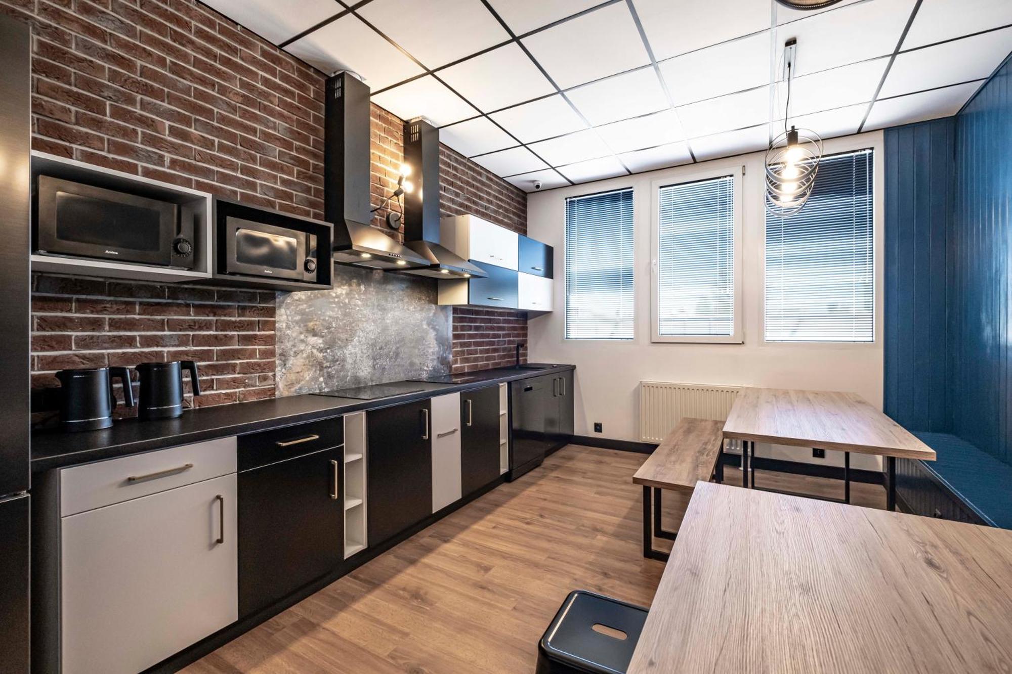 Vola Hostel Warschau Buitenkant foto